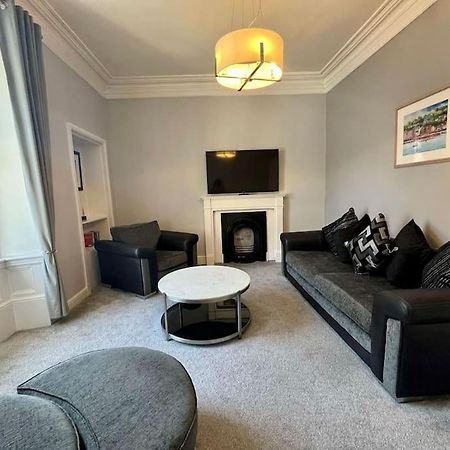 Beautiful Spacious Apartment In Town Centre Oban Exterior foto